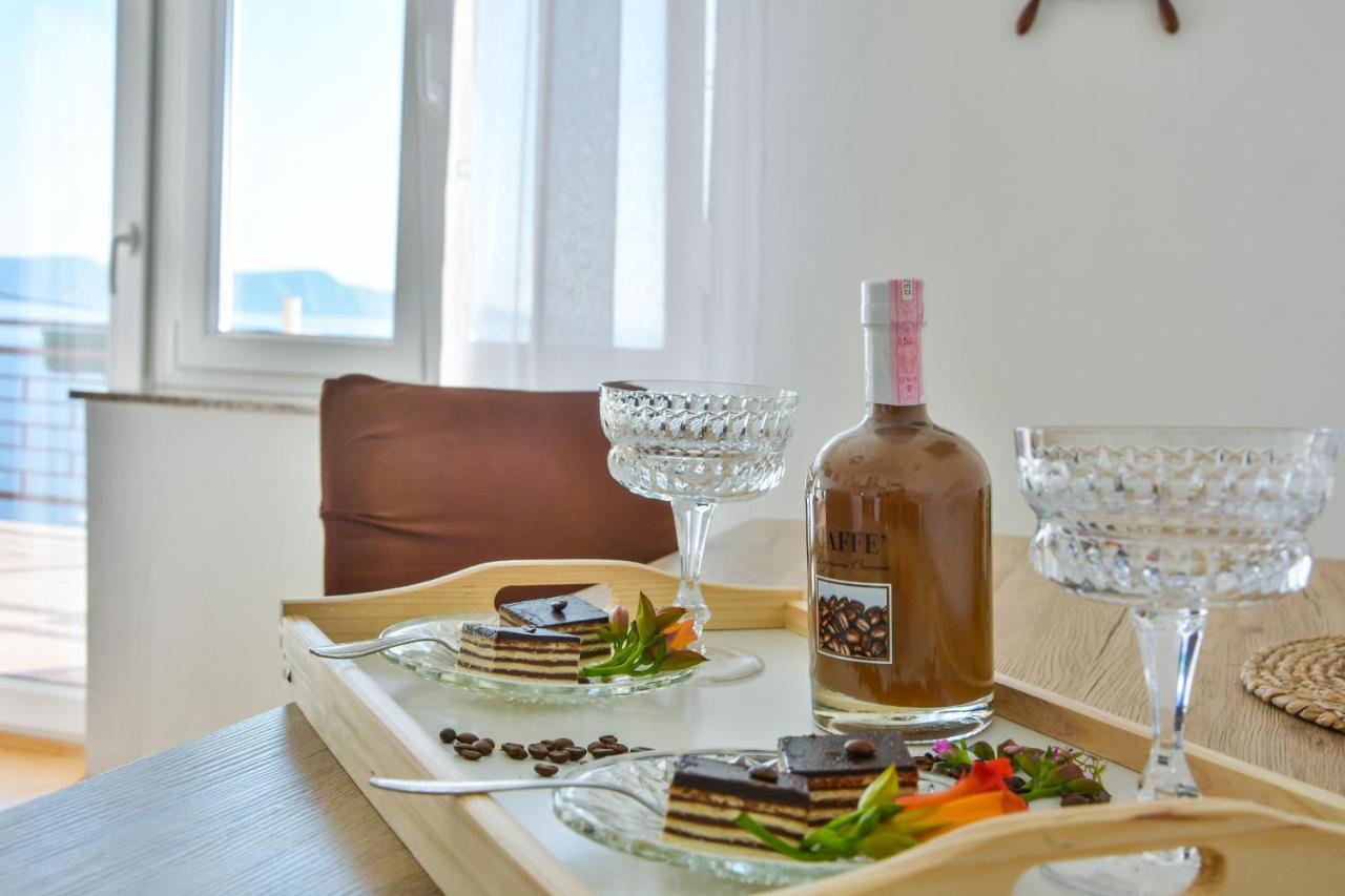Apartmani Krijesnica Senj  Exteriör bild