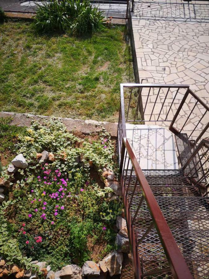 Apartmani Krijesnica Senj  Exteriör bild